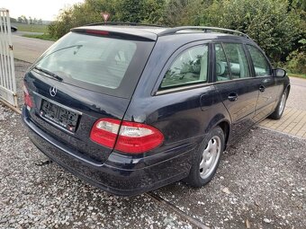 Mercedes-Benz Třídy E 220 CDI T - 6