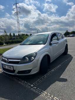 ASTRA H 1,9 SPORT 110 kw - 6