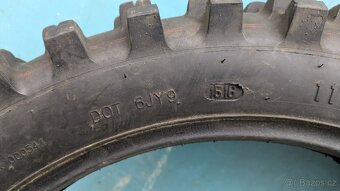 Moto drapák pneu 110-100 18" Mitas - 6