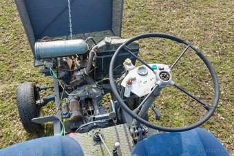 Traktor domácí výroby. - 6