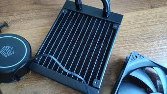 ID Cooling Frostflow X 120 AIO - 6