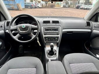 Škoda Octavia II 1.2 TSi 77 kW Facelift - havarovaná - 6