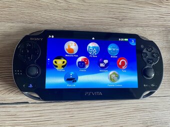 PS Vita OLED 4GB - 6