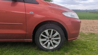 Mazda 5 2.0 benzín 107Kw - 6