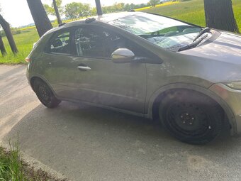 Honda Civic 8g - 6