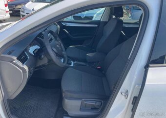 Škoda Octavia 1.2 TSI AMBITION benzín manuál 77 kw - 6