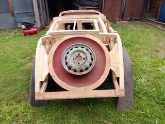 Tatra 57A roadster replika - 6