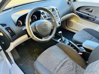 KIA CEED 1.4 i 80 kW BENZÍN MLHOVKY KLIMATIZACE. - 6