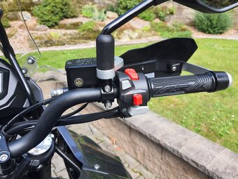 Benelli TRK 502 X - SUPER STAV 105.000,- Kč - 6