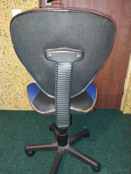 Dětská židle k psacím stolu - 6