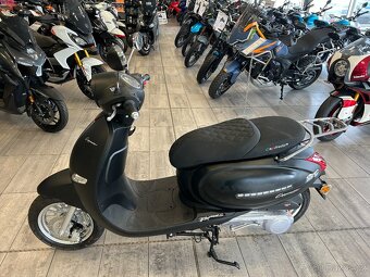 Capirelli Cappucino 125 2025 - 6