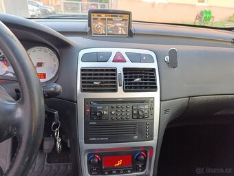 Peugeot 307 . 1,6 benzin - 6