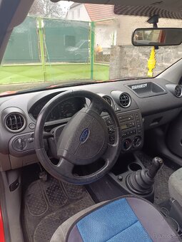 Ford Fiesta 1.4 - 6