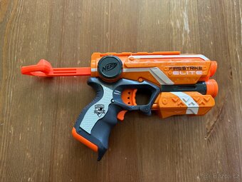 pistole Nerf Firestrake Elite - 6