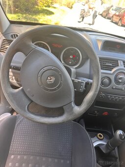 Renault Megane - 6
