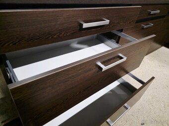 Kuchyně se spotřebiči - 6