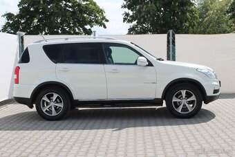 SsangYong Rexton 2.2e-Xdi 131kW 4x4 7Míst 5/2016 LED NAVI - 6