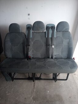 PRODÁM TROJSEDAČKY S PÁSY FORD TRANSIT - 6
