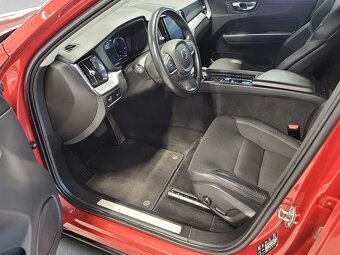 Volvo XC60 B4 Mildhybrid AWD Advanced Edition 2020 - 6