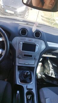 Ford Mondeo mk4   2.0 tdci - 6
