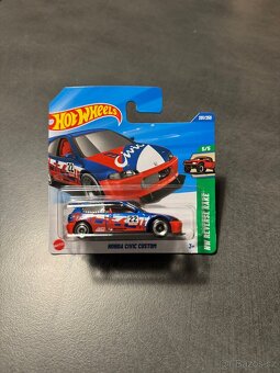 Hot Wheels Ferrari , Mercedes, Bmw , Honda - 6