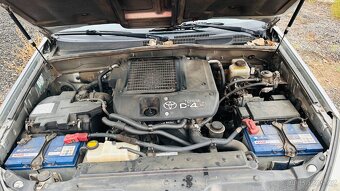 Toyota Land Cruiser 120 - porucha motoru - 6
