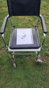 Postel pro seniory plně elektrická, skládací, polohovací - 6