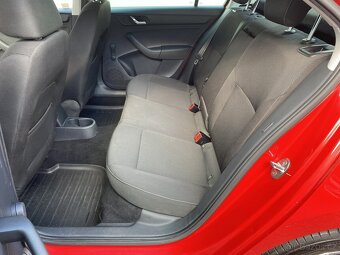 Škoda Rapid 1.6TDi ,  77 kW nafta, 2013 - 6