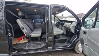 Opel Vivaro 2.0 nafta 66kw, r.v. 2007, km 283800. 6 míst k s - 6
