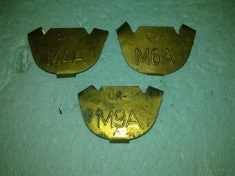 MOTOREK STĚRAČŮ - 6