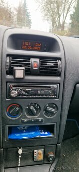 Opel Astra 1.4 twinport - 6