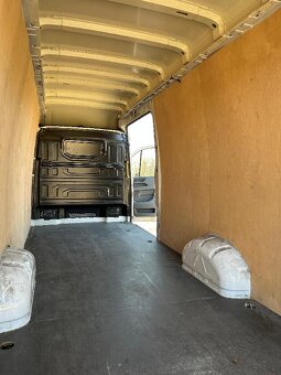 Volkswagen Crafter 130 kW - 6