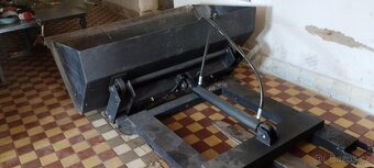 Prodám VZV Desta 16 XL s nakládací hydr. lopatou - 6