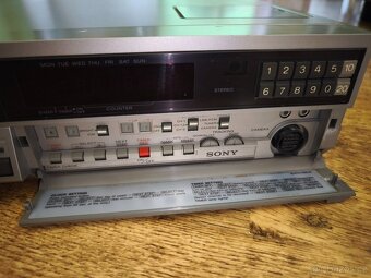 Videorekordér Betamax Sony Sl C9e (1982),čti popis - 6