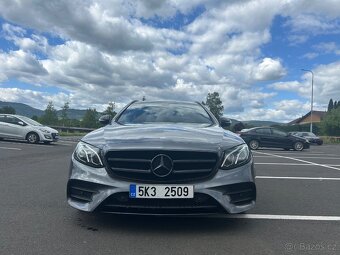 Mercedes E220 W213 AMG NIGHT tažné - 6