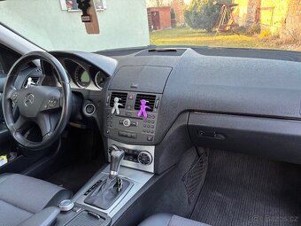 MERCEDES BENZ - C W204 1,8 CGI 115 kw AUTOMAT - 6