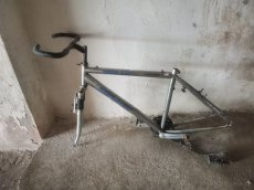 Prodám různé rámy na kola, kola, pláště - kola na opravu - 6