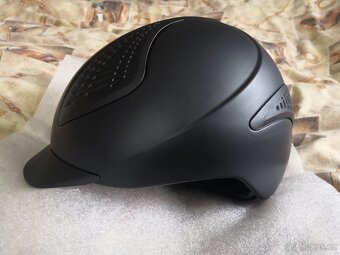 Jezdecká přilba / helma Uvex exxential III - 6