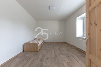 Prodej multifunkčního rodinného domu v obci Kosmonosy - 6