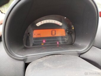 Citroen C2 1.1benzin nová stk - 6