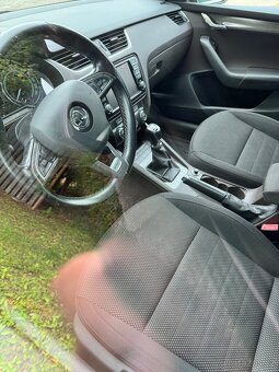 Škoda Octavia Scout - 6