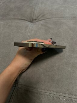 iPhone 14 Pro zlatý 256GB - 6
