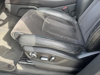 Audi Q7 3,0TDi 200kw,S-Line,ČR,1.Majitel,120tkm,DPH - 6