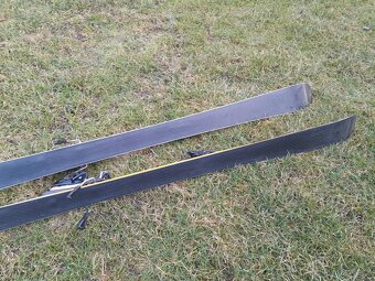 Prodám lyže Rossignol 140 - 6