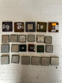 Sbírka grafik, ramek, procesorů, HDD - 6