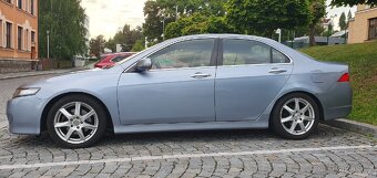 Honda Accord 2.0 SPORT - 6