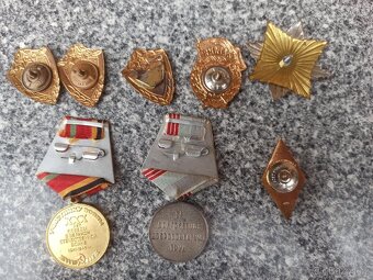 Staré medaile a odznaky - 6