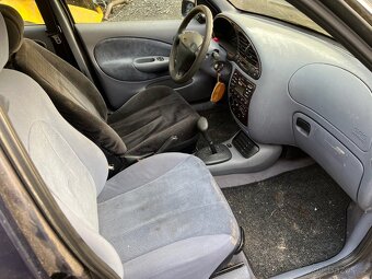 FORD fiesta MK4 díly - 6
