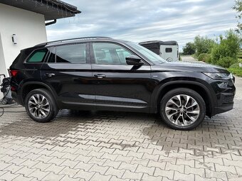 Škoda Kodiaq 2tdi DSG m.rok2023 edice clever Matrix acc - 6