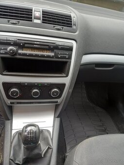 Škoda Octavia 2 1.8 TSI - 6
